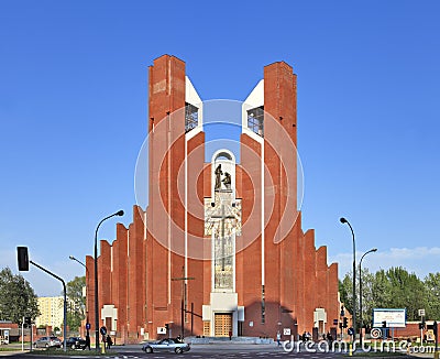 Polska â€“ Mazowsze â€“ Warszawa â€“ Ursynow â€“ kosciol Å›w. Tomasza Apostola Editorial Stock Photo